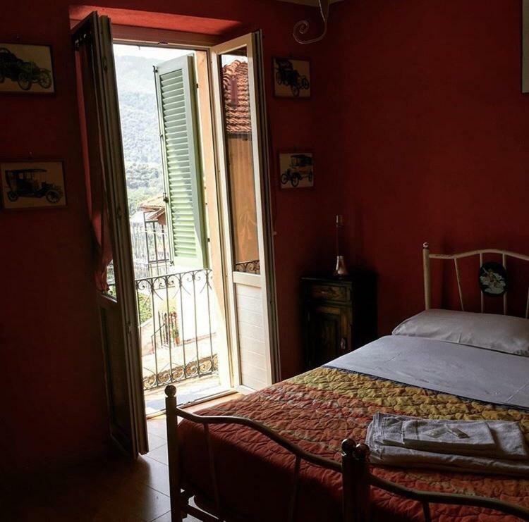 B&B Pisolo E I Persi Pien Roccasparvera Ngoại thất bức ảnh